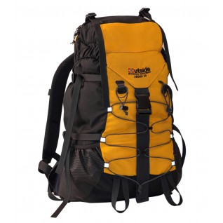 Outside Mochila Andes 30L